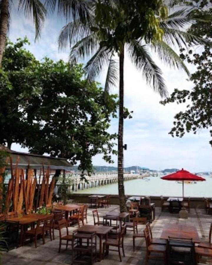 Luna Guesthouse And Travel Rawai Bagian luar foto